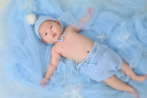 汉中未满月宝宝上火的症状 汉中未满月宝宝上火的症状